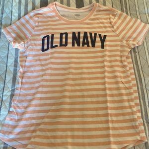 Striped OLDNAVY shirt.